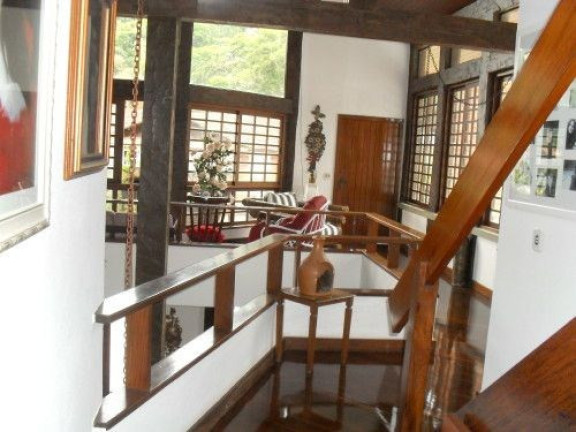 Imagem Casa com 4 Quartos à Venda, 358 m² em Posse - Teresópolis Imagem Casa com 4 Quartos à Venda, 358 m² em Posse - Teresópolis