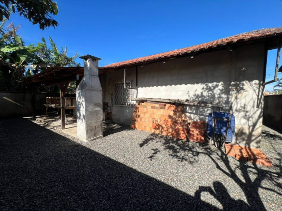 Imagem Casa com 4 Quartos à Venda, 100 m² em Salinas - Balneário Barra Do Sul Imagem Casa com 4 Quartos à Venda, 100 m² em Salinas - Balneário Barra Do Sul