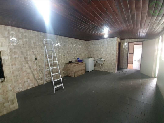 Imagem Casa com 4 Quartos à Venda, 248 m² em Contorno - Ponta Grossa Imagem Casa com 4 Quartos à Venda, 248 m² em Contorno - Ponta Grossa