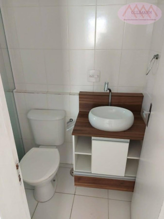 Imagem Apartamento com 2 Quartos para Alugar, 50 m² em Vila Assunção - Santo André