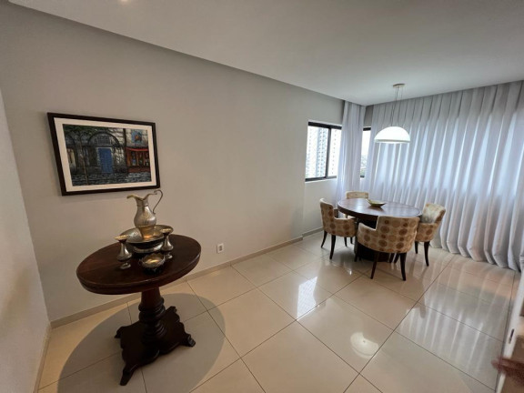 Imagem Imóvel com 4 Quartos à Venda, 226 m² em Casa Forte - Recife Imagem Imóvel com 4 Quartos à Venda, 226 m² em Casa Forte - Recife