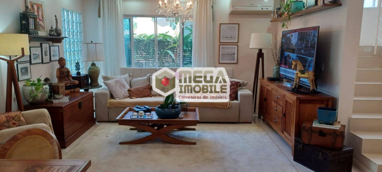 Imagem Casa com 3 Quartos à Venda, 248 m² em Jurerê Internacional - Florianópolis Imagem Casa com 3 Quartos à Venda, 248 m² em Jurerê Internacional - Florianópolis