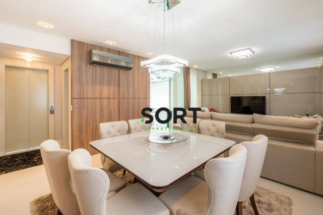 Imagem Apartamento com 3 Quartos à Venda, 152 m² em Centro - Balneário Camboriú