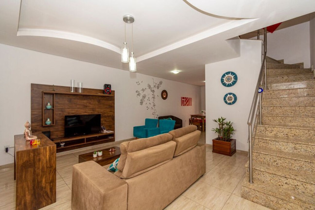 Imagem Casa com 3 Quartos à Venda, 122 m² em São José - Canoas Imagem Casa com 3 Quartos à Venda, 122 m² em São José - Canoas