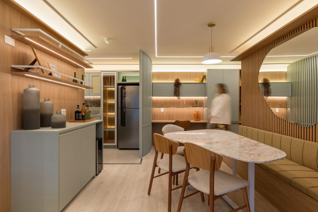 Imagem Apartamento com 2 Quartos à Venda, 90 m² em Ahú - Curitiba