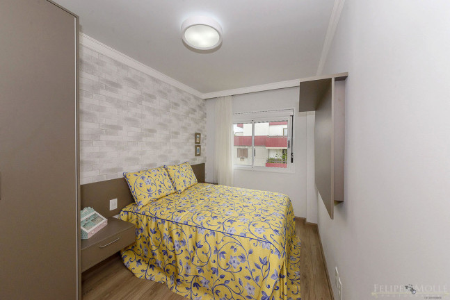Imagem Imóvel com 2 Quartos à Venda, em Santana - Porto Alegre Imagem Imóvel com 2 Quartos à Venda, em Santana - Porto Alegre
