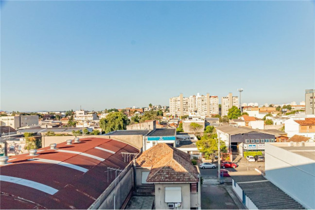 Imagem Imóvel com 2 Quartos à Venda, em São João - Porto Alegre Imagem Imóvel com 2 Quartos à Venda, em São João - Porto Alegre