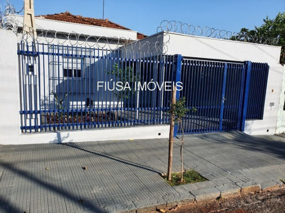 Casa com 2 Quartos à Venda,  em Vila Tibério - Ribeirão Preto