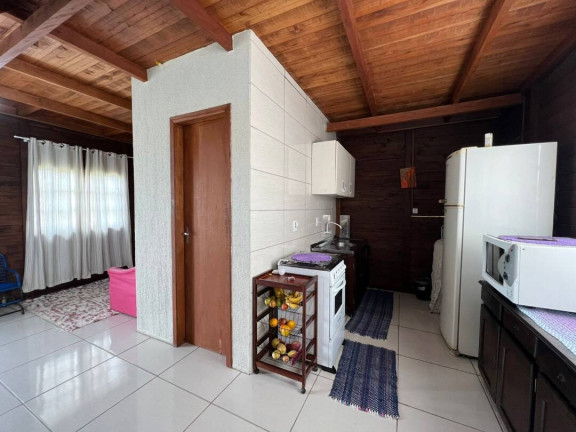 Imagem Casa com 2 Quartos à Venda, 66 m² em Salinas - Balneário Barra Do Sul Imagem Casa com 2 Quartos à Venda, 66 m² em Salinas - Balneário Barra Do Sul