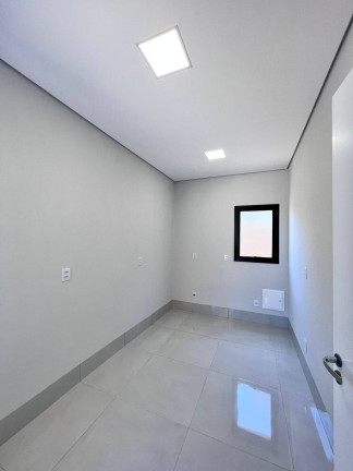 Imagem Casa com 3 Quartos à Venda, 210 m² em Jardim Imperial - Cuiabá Imagem Casa com 3 Quartos à Venda, 210 m² em Jardim Imperial - Cuiabá