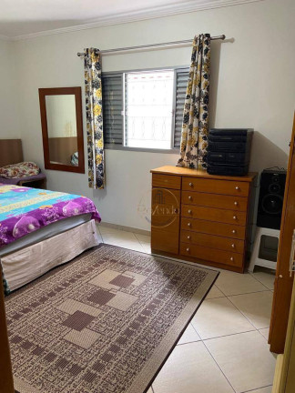 Imagem Sobrado com 3 Quartos à Venda, 166 m² em Jardim Rina - Santo André Imagem Sobrado com 3 Quartos à Venda, 166 m² em Jardim Rina - Santo André