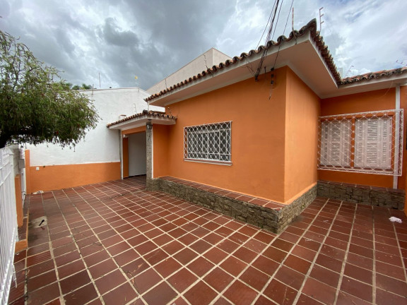 Imagem Imóvel com 4 Quartos à Venda, em Botafogo - Campinas Imagem Imóvel com 4 Quartos à Venda, em Botafogo - Campinas