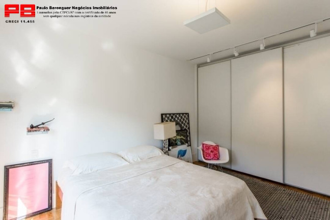 Imagem Casa com 3 Quartos à Venda, 388 m² em Morumbi - São Paulo Imagem Casa com 3 Quartos à Venda, 388 m² em Morumbi - São Paulo
