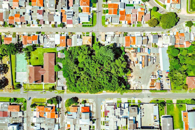 Imagem Terreno à Venda, 2.189 m² em Pinheirinho - Curitiba Imagem Terreno à Venda, 2.189 m² em Pinheirinho - Curitiba
