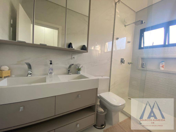 Imagem Casa de Condomínio com 3 Quartos à Venda, 220 m² em Botujuru - Mogi Das Cruzes Imagem Casa de Condomínio com 3 Quartos à Venda, 220 m² em Botujuru - Mogi Das Cruzes