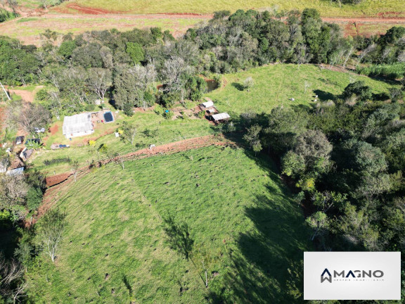Imagem Chácara com 2 Quartos à Venda, 36.000 m² em Centro - Lindoeste