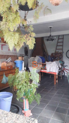 Imagem Sobrado com 3 Quartos à Venda, 254 m² em Jardim Teles De Menezes - Santo André Imagem Sobrado com 3 Quartos à Venda, 254 m² em Jardim Teles De Menezes - Santo André