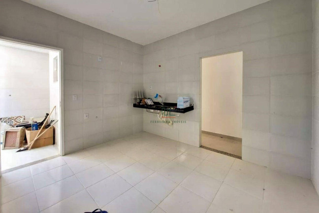 Imagem Casa com 4 Quartos à Venda ou Locação, 176 m² em Itaipu - Niterói Imagem Casa com 4 Quartos à Venda ou Locação, 176 m² em Itaipu - Niterói