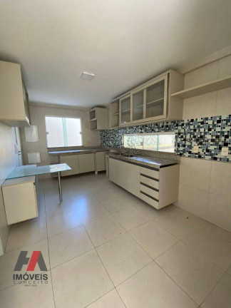Imagem Casa com 4 Quartos à Venda, 336 m² em Centro - Eusébio Imagem Casa com 4 Quartos à Venda, 336 m² em Centro - Eusébio
