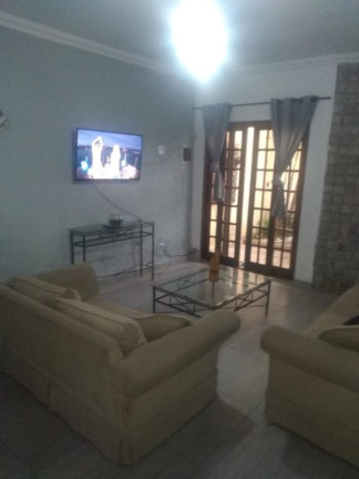 Imagem Sobrado com 3 Quartos à Venda, 180 m² em Jardim Dos Ipês - Suzano Imagem Sobrado com 3 Quartos à Venda, 180 m² em Jardim Dos Ipês - Suzano