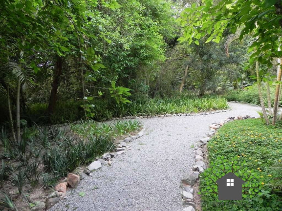 Imagem Terreno à Venda, 2 m² em Parque Silvino Pereira - Cotia