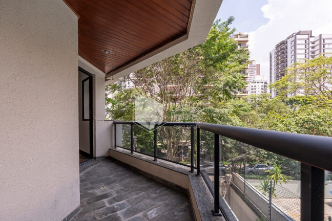 Imagem Apartamento com 4 Quartos à Venda, 178 m² em Moema - São Paulo