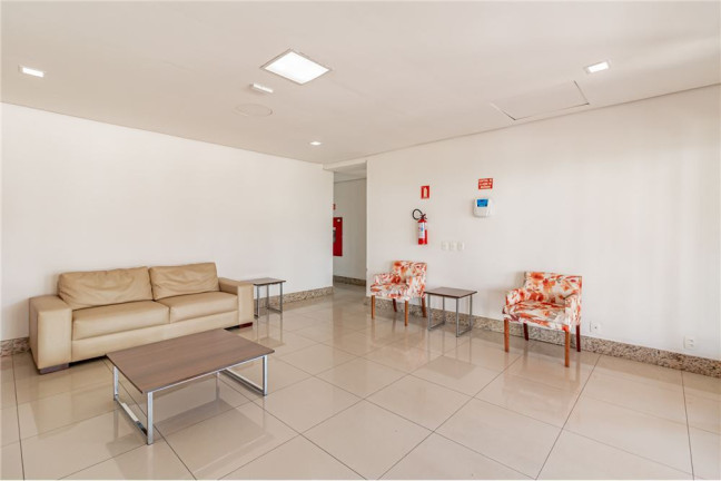 Imagem Imóvel com 2 Quartos à Venda, em Passo Da Areia - Porto Alegre Imagem Imóvel com 2 Quartos à Venda, em Passo Da Areia - Porto Alegre
