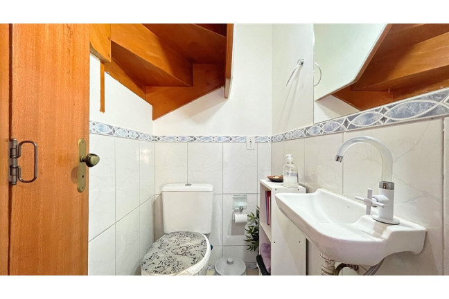 Imagem Casa com 3 Quartos à Venda,  em Vila Conceição - Porto Alegre