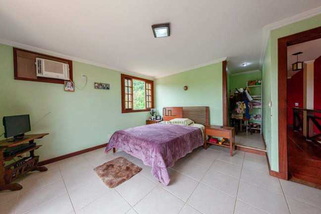 Imagem Casa com 4 Quartos à Venda, 220 m² em Itaipu - Niterói Imagem Casa com 4 Quartos à Venda, 220 m² em Itaipu - Niterói
