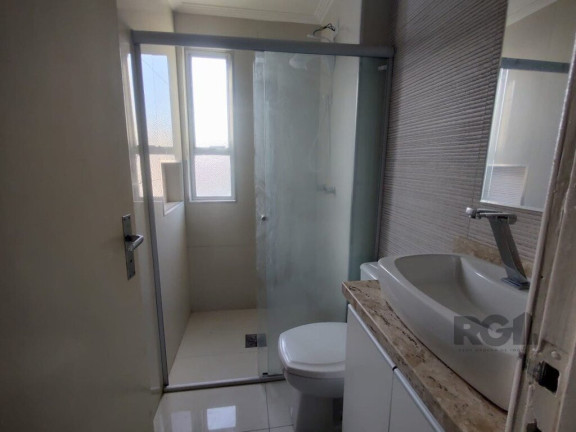 Imagem Imóvel com 2 Quartos à Venda, em Camaquã - Porto Alegre Imagem Imóvel com 2 Quartos à Venda, em Camaquã - Porto Alegre