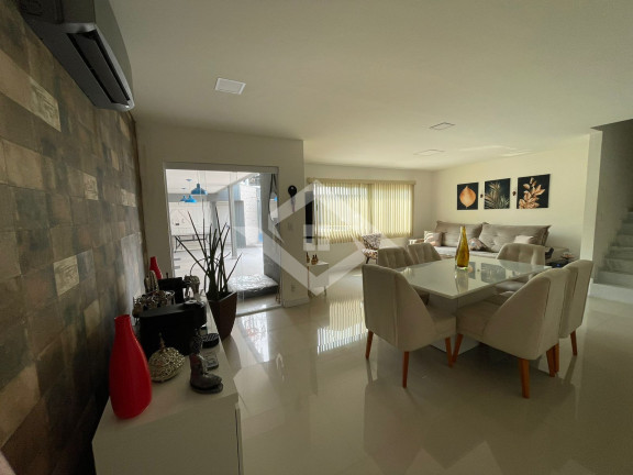 Imagem Casa com 3 Quartos à Venda, 167 m² em Vargem Pequena - Rio De Janeiro Imagem Casa com 3 Quartos à Venda, 167 m² em Vargem Pequena - Rio De Janeiro