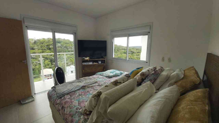 Imagem Casa com 4 Quartos à Venda ou Locação, 400 m² em Aruã - Brisas Ii - Mogi Das Cruzes Imagem Casa com 4 Quartos à Venda ou Locação, 400 m² em Aruã - Brisas Ii - Mogi Das Cruzes