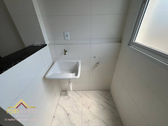 Imagem Imóvel com 2 Quartos à Venda, 53 m² em Vila Caiçara - Praia Grande Imagem Imóvel com 2 Quartos à Venda, 53 m² em Vila Caiçara - Praia Grande