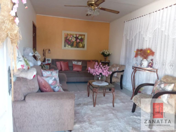Imagem Casa com 3 Quartos à Venda, 396 m² em Tamandaré - Esteio Imagem Casa com 3 Quartos à Venda, 396 m² em Tamandaré - Esteio