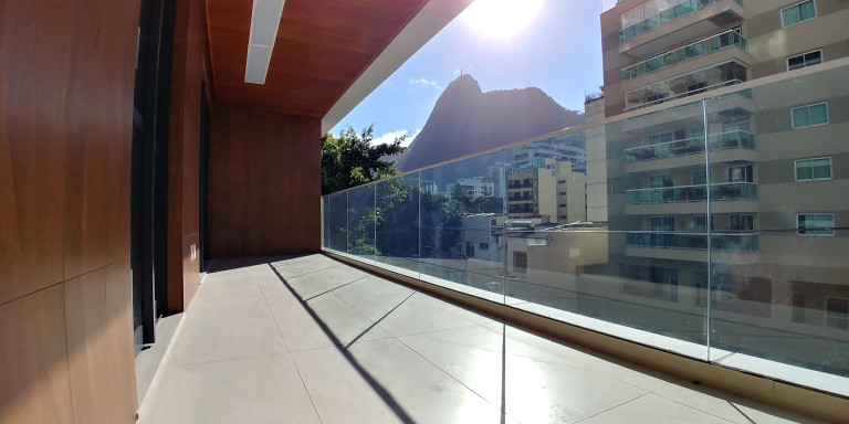 Imagem Imóvel com 3 Quartos à Venda, 104 m² em Botafogo - Rio De Janeiro Imagem Imóvel com 3 Quartos à Venda, 104 m² em Botafogo - Rio De Janeiro