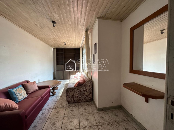 Imagem Casa com 5 Quartos à Venda, 130 m² em Capoeiras - Florianópolis