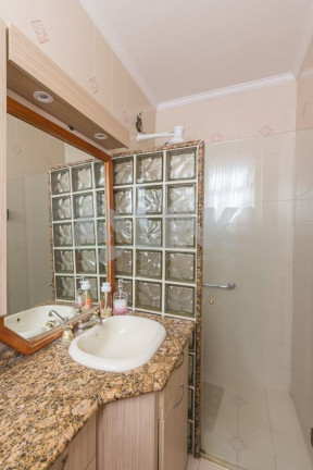 Imagem Imóvel com 4 Quartos à Venda, 215 m² em Cristo Redentor - Porto Alegre Imagem Imóvel com 4 Quartos à Venda, 215 m² em Cristo Redentor - Porto Alegre