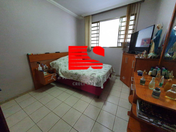 Imagem Casa com 3 Quartos à Venda, 216 m² em Paraiso - Belo Horizonte