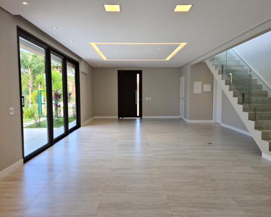 Imagem Casa com 5 Quartos à Venda, 348 m² em Medeiros - Jundiaí Imagem Casa com 5 Quartos à Venda, 348 m² em Medeiros - Jundiaí