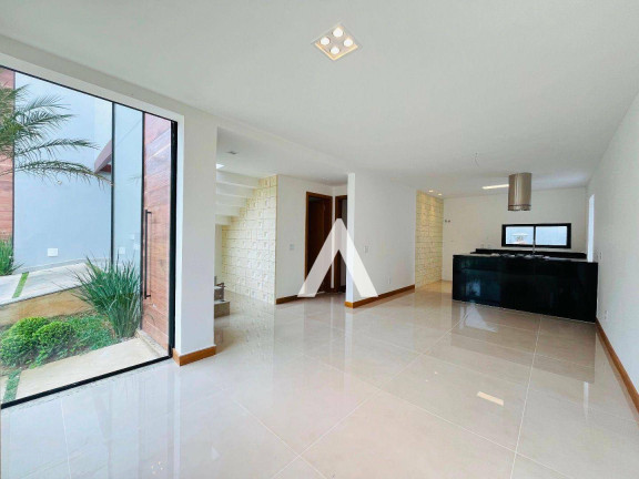 Imagem Casa com 4 Quartos à Venda, 150 m² em Tijuca - Teresópolis Imagem Casa com 4 Quartos à Venda, 150 m² em Tijuca - Teresópolis
