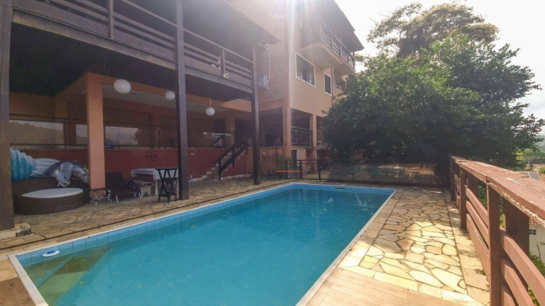 Imagem Casa com 4 Quartos à Venda, 429 m² em Piratininga - Niterói Imagem Casa com 4 Quartos à Venda, 429 m² em Piratininga - Niterói