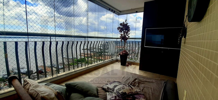 Imagem Apartamento com 3 Quartos à Venda, 250 m² em Umarizal - Belém