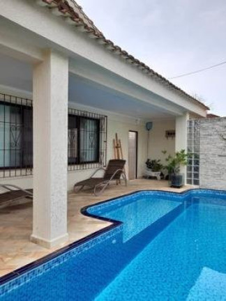 Casa com 4 Quartos à Venda, 220 m² em Flórida - Praia Grande