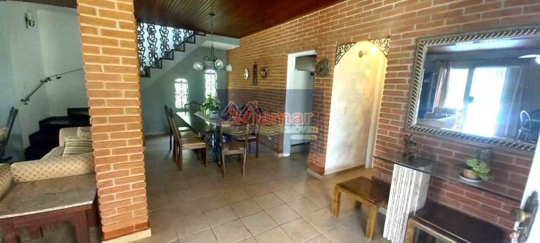 Imagem Casa com 4 Quartos à Venda, 169 m² em Jardim Virgínia - Guarujá Imagem Casa com 4 Quartos à Venda, 169 m² em Jardim Virgínia - Guarujá