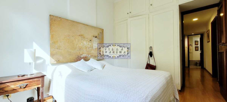 Imagem Apartamento com 3 Quartos à Venda, 110 m² em Laranjeiras - Rio De Janeiro Imagem Apartamento com 3 Quartos à Venda, 110 m² em Laranjeiras - Rio De Janeiro