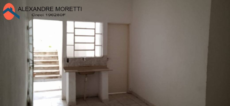 Imagem Casa com 2 Quartos para Alugar, 150 m² em Vila Carvalho - Sorocaba Imagem Casa com 2 Quartos para Alugar, 150 m² em Vila Carvalho - Sorocaba