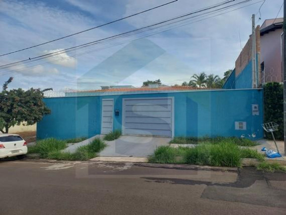 Imagem Casa com 3 Quartos à Venda, 150 m² em Jardim Itamarati - Botucatu Imagem Casa com 3 Quartos à Venda, 150 m² em Jardim Itamarati - Botucatu
