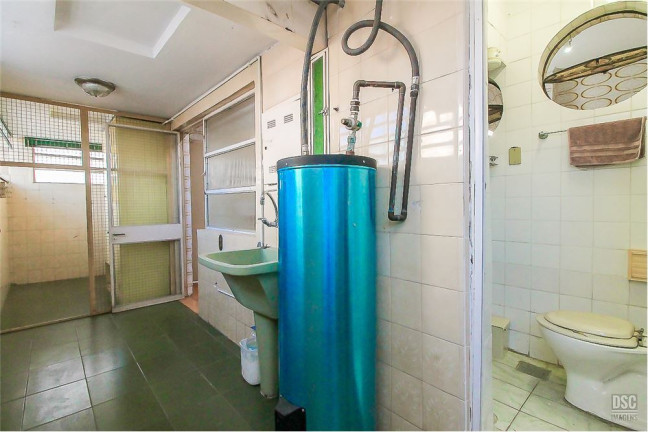 Imagem Imóvel com 3 Quartos à Venda, em Rio Branco - Porto Alegre Imagem Imóvel com 3 Quartos à Venda, em Rio Branco - Porto Alegre
