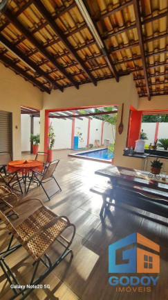 Imagem Casa com 3 Quartos à Venda, 252 m² em Jardim Das Américas - Cuiabá Imagem Casa com 3 Quartos à Venda, 252 m² em Jardim Das Américas - Cuiabá