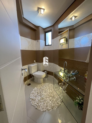 Imagem Apartamento com 3 Quartos à Venda, 200 m² em Nossa Senhora De Lourdes - Santa Maria Imagem Apartamento com 3 Quartos à Venda, 200 m² em Nossa Senhora De Lourdes - Santa Maria